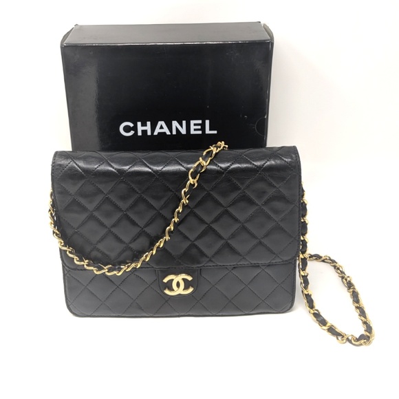 CHANEL Handbags - CHANEL Black Bag Flap Chain Bag Lambskin Vintage